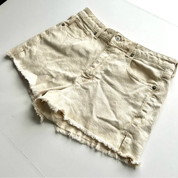 🍒American Eagle Women’s Stretch Jean Shorts. Cream. Size: 8 - Picture 9 of 9